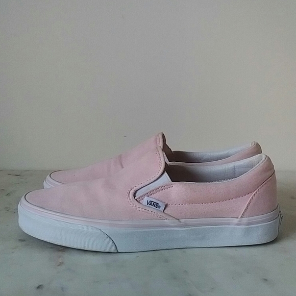 Vans Shoes - HOST PICK ❤ VANS - ballet pink canvas shoes